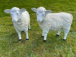 Deko Kunst Schafe natürlich bemalt