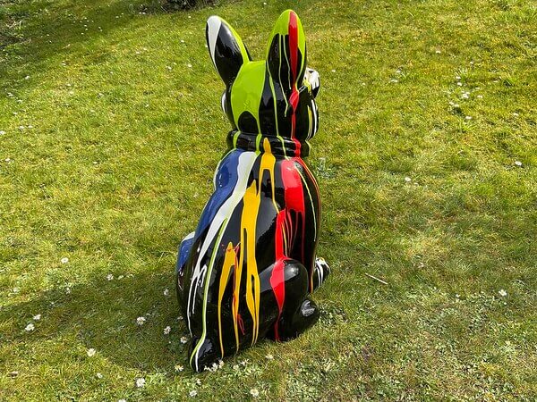 Skulptur Bulldogge kreativ schwarz sitzend